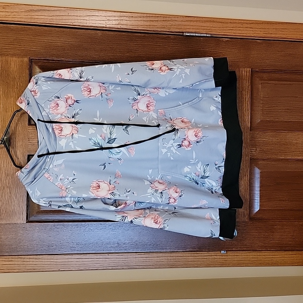Floral Hoddie